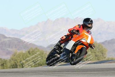 media/Dec-04-2025-Racers Edge (Thu) [[5ebc9f124d]]/3-B Group/4-Session 2 (Turn 9 Entry)/